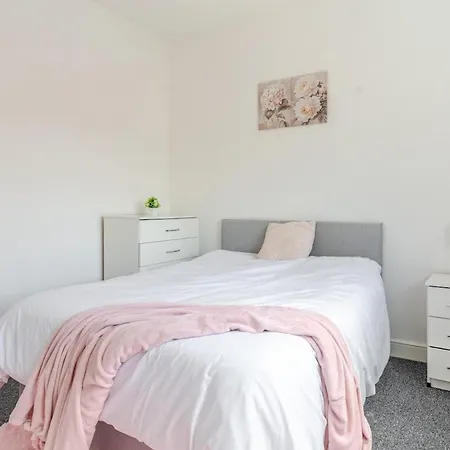 Hébergement de vacances 3-bedroom Contractor & Family House In Bristol
